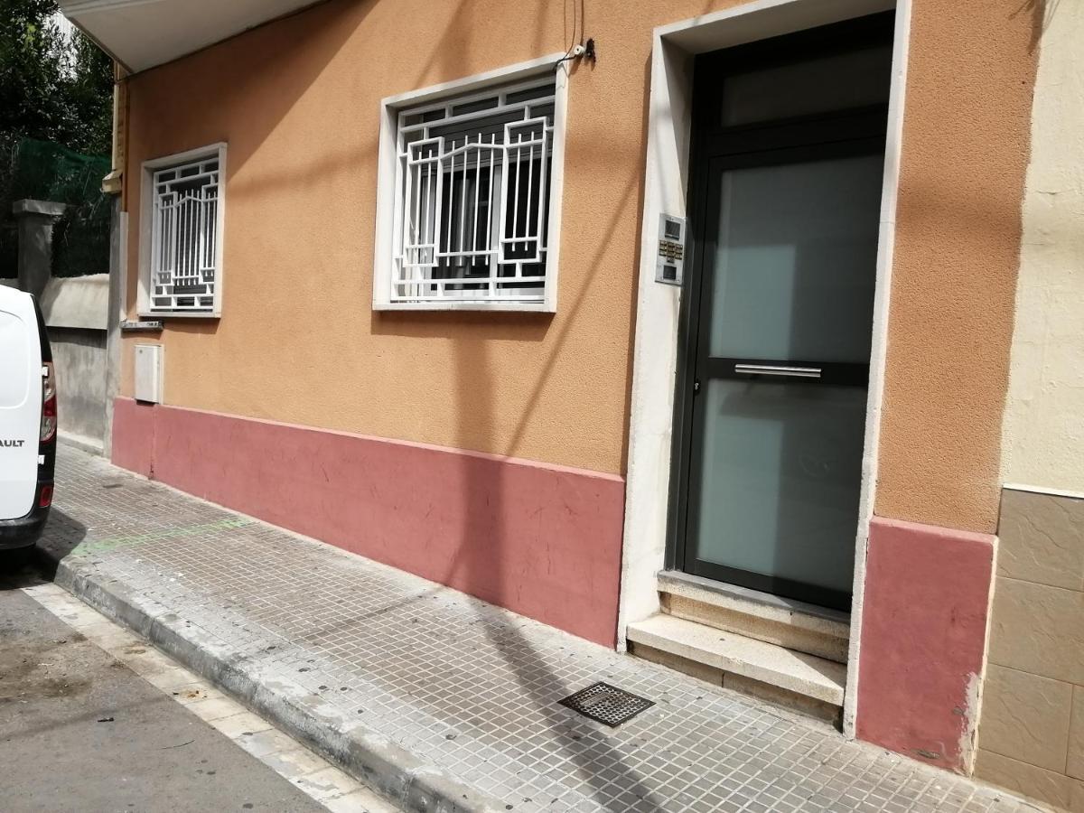 Ahllenrock Como Un Hotel, Pero Solo Para Ti Cornellà de Llobregat Zewnętrze zdjęcie